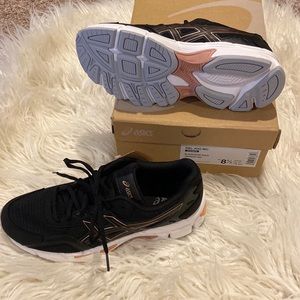 Women’s size 8.5 ASICS Gel-Jog MC rose gold